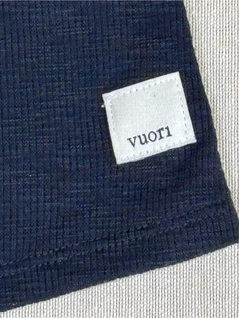 Vuori Ribbed Black Racerback Performance Tank Top Soft Stretch Medium - Picture 2 of 5